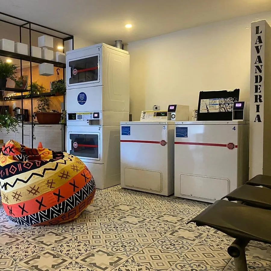 Hostel Hostal - Hotel - Apartaestudios Amoblados Chapinero Las Mandarinas - Coworking Bogota Colombia